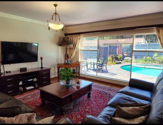 3 BEDROOM HOUSE FOR SALE IN SASOLBURG EXT 11